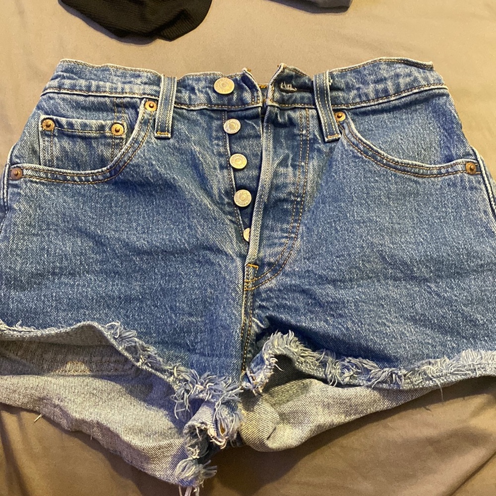 Levi’s 501 Shorts NEVER WORN!
